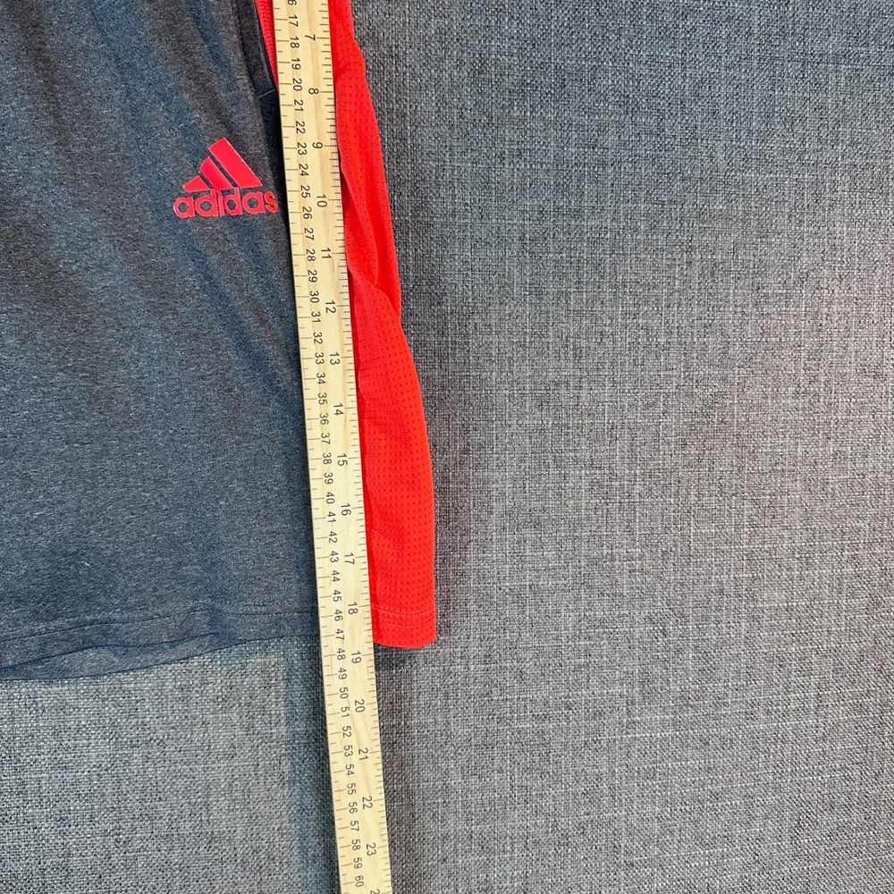 Adidas Gray Red Athletic Soccer Gym Workout Shorts Men's Size‎ M ClimaCool - Picture 4 of 7